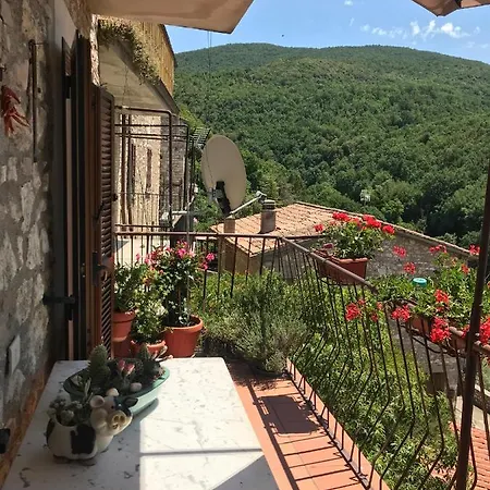Vakantiehuis Casa Nonna Velia *