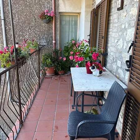 Casa Nonna Velia Holiday home *